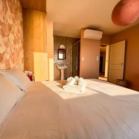 Deborah - D'exception Avec Chambres D'hotes