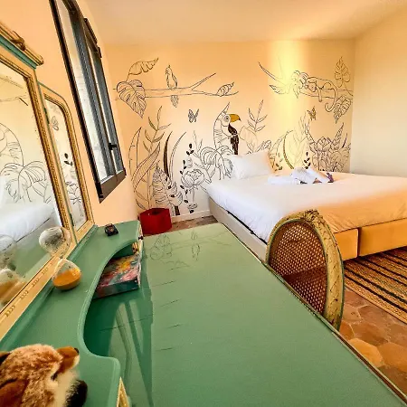 Deborah - D'exception Avec Chambres D'hotes *